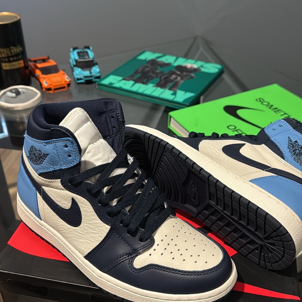 Jordan Men's Blue and White High-Top Sneakers